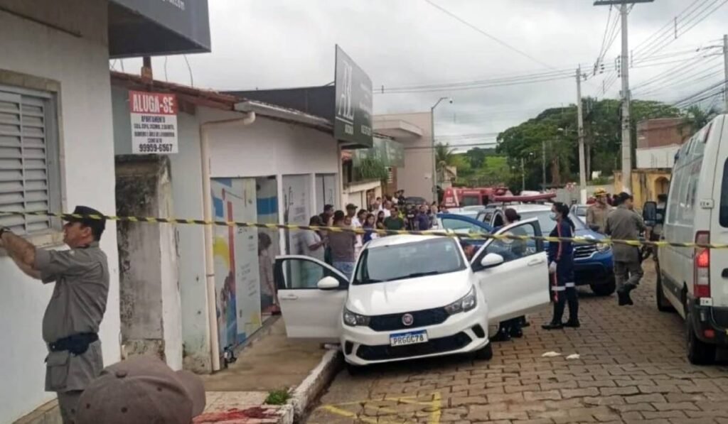 Sargento da PM mata a ex a tiros e depois tira a própria vida