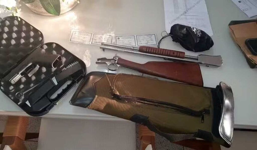 Dólares, euros e arsenal com 70 armas são encontrados na casa de investigado por atos golpistas em Palmas