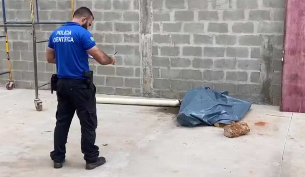 Serralheiro morre após arrastar andaime embaixo de rede de energia e ser eletrocutado