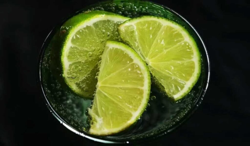 Água com limão