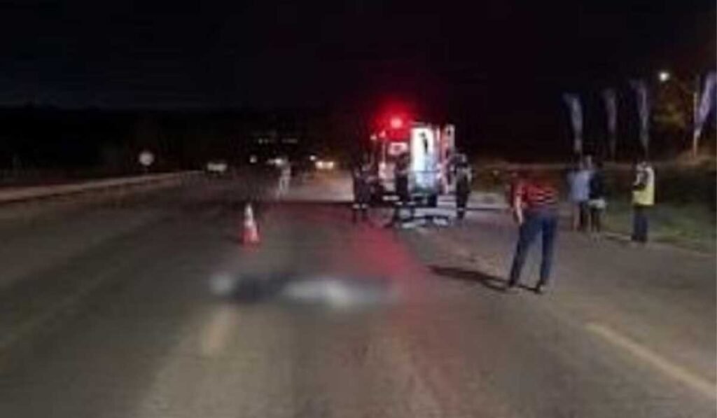 Casal morre após motocicleta ser atingida por caminhonete na região sul de Palmas