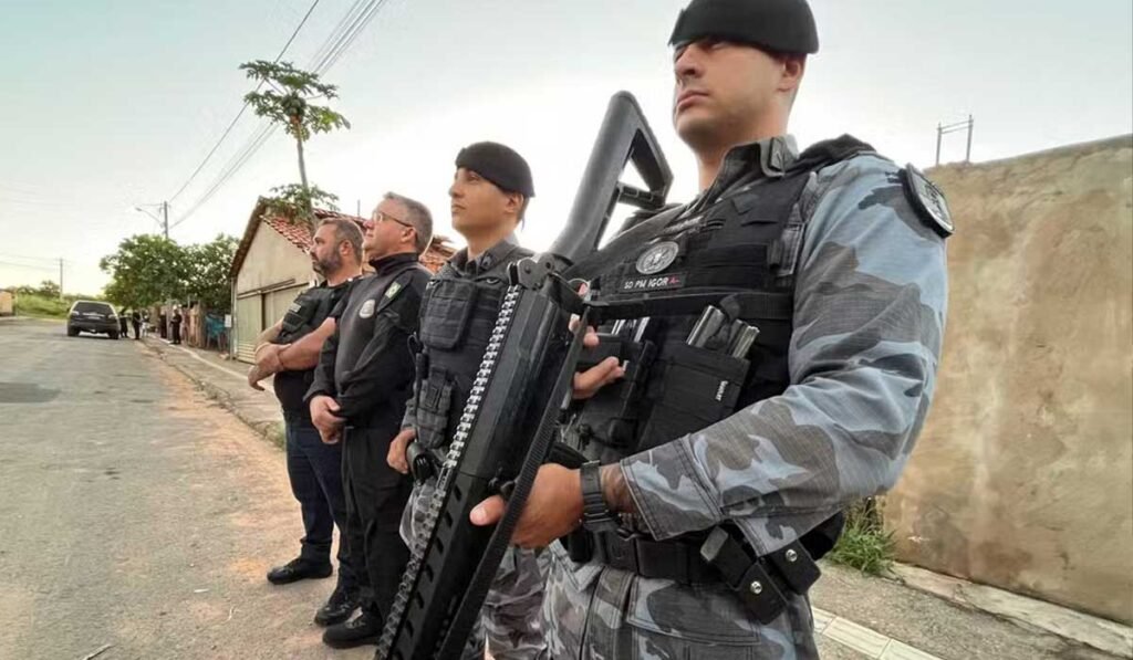 Operação mira grupo suspeito de ameaçar matar juiz, promotor e policiais do Tocantins