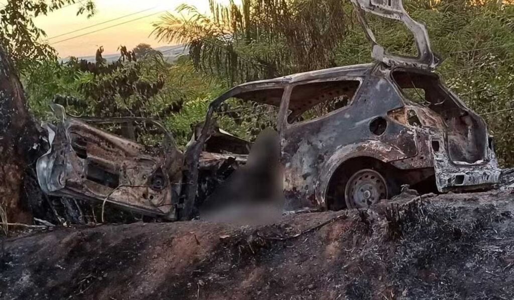 Técnico de enfermagem morre carbonizado após carro colidir em árvore e pegar fogo