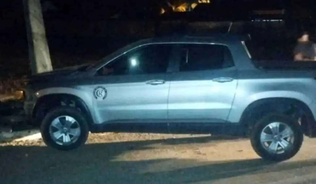 Foragido é preso após carro em que ele estava derrubar poste em rotatória de Palmas