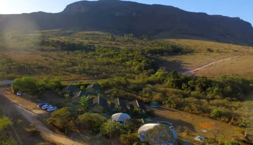 Conheça a cidade de Alto Paraíso de Goiás conhecida pelas paisagens exuberantes e que carrega fama 'extraterrestre'